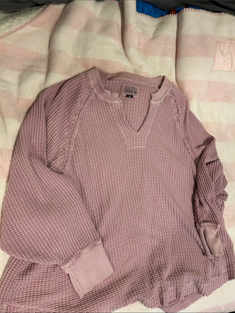 American Eagle Lived-In Waffle Knit Pullover Sweater - Dusty lilac purple color